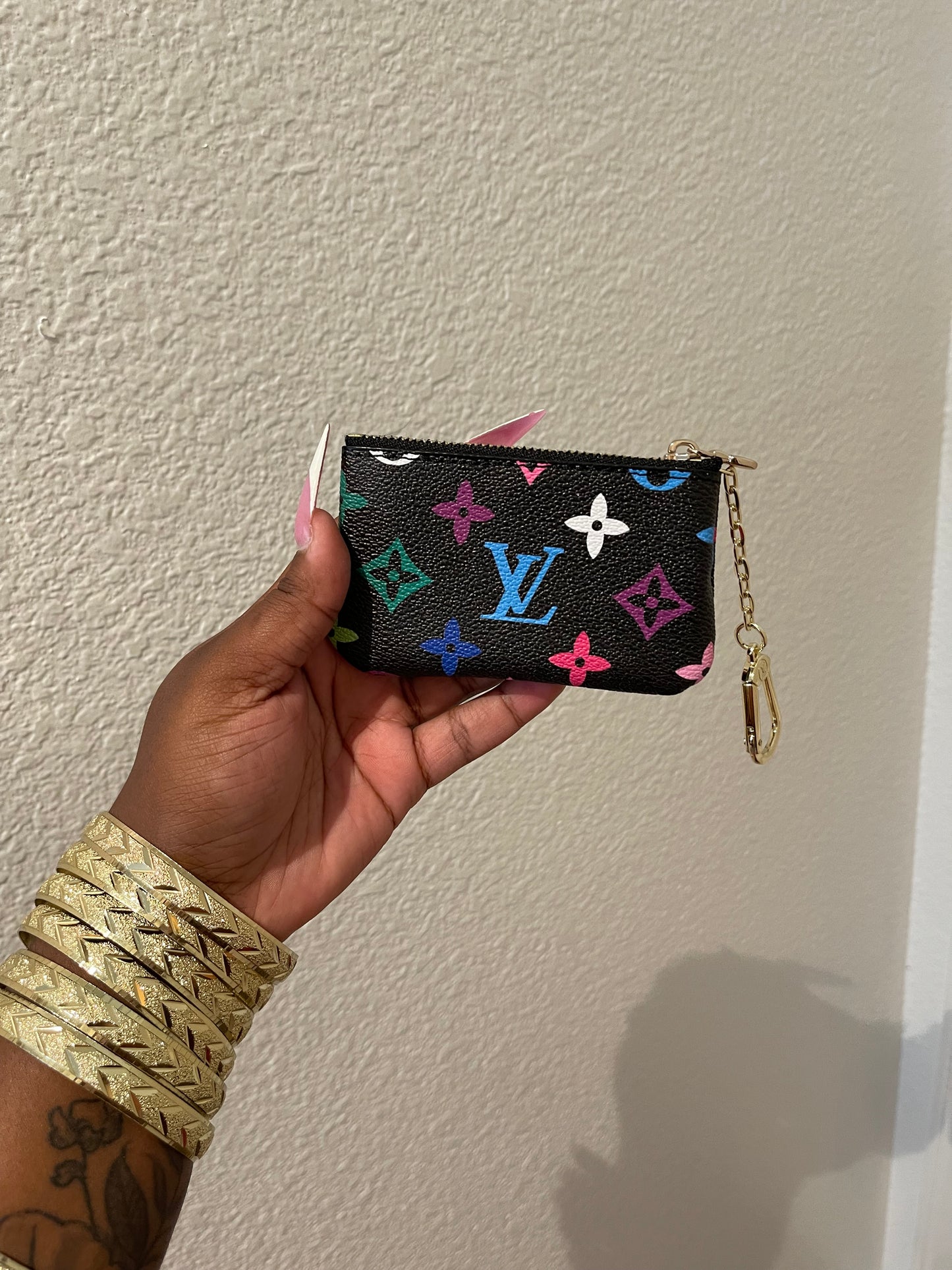 BLACK COLORFUL LV CARDHOLDER (pre-order)