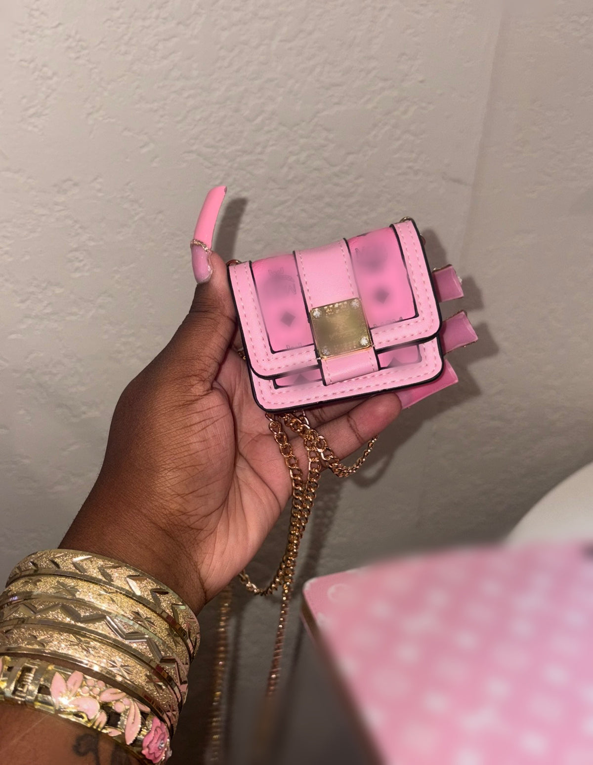 DARK PINK LUXE AIRPOD CASE (pre-order)
