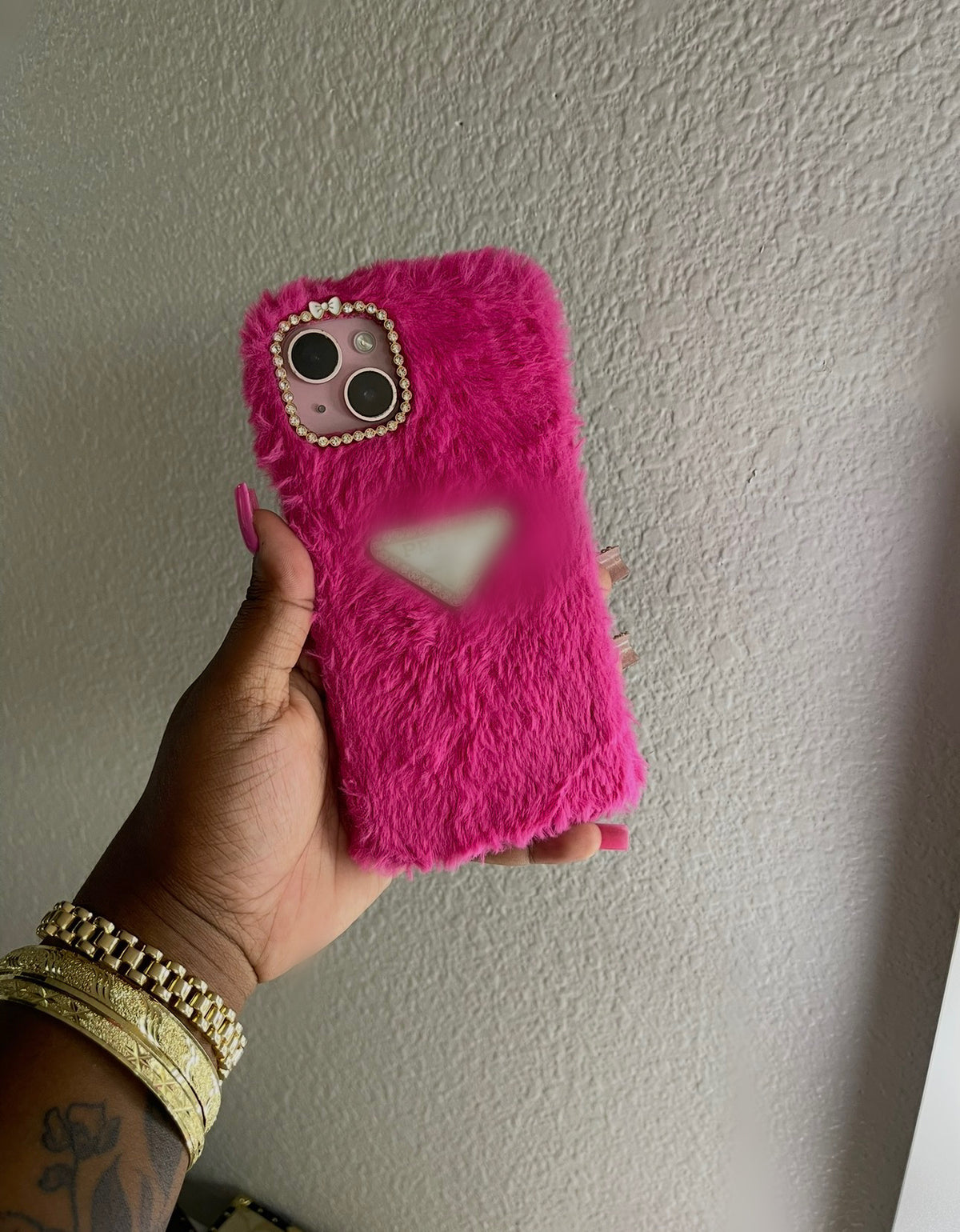 PINK FLUFFY LUXE CASE (pre-order)