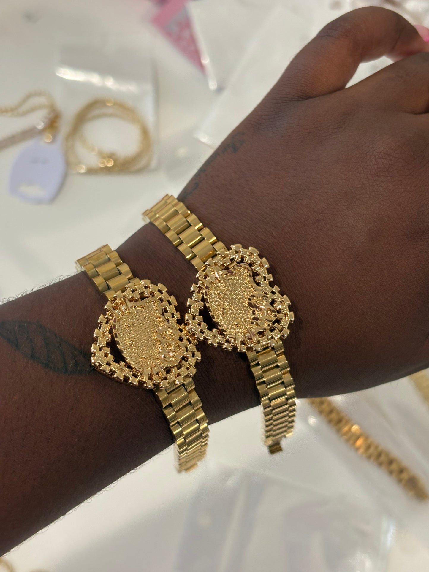 HK BOW BRACELET
