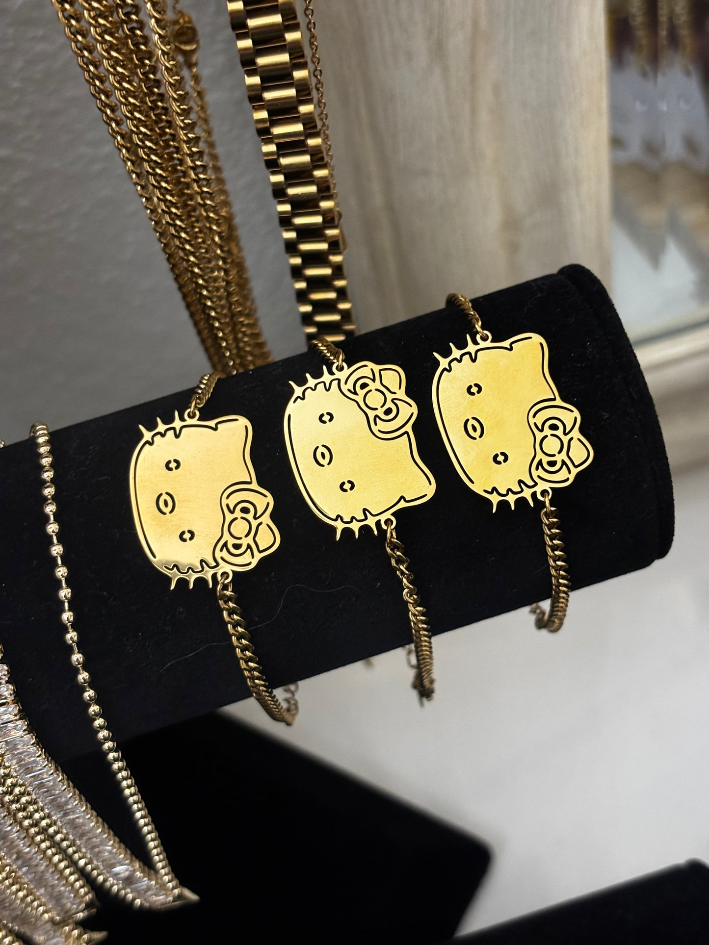 HK FACE BRACELET