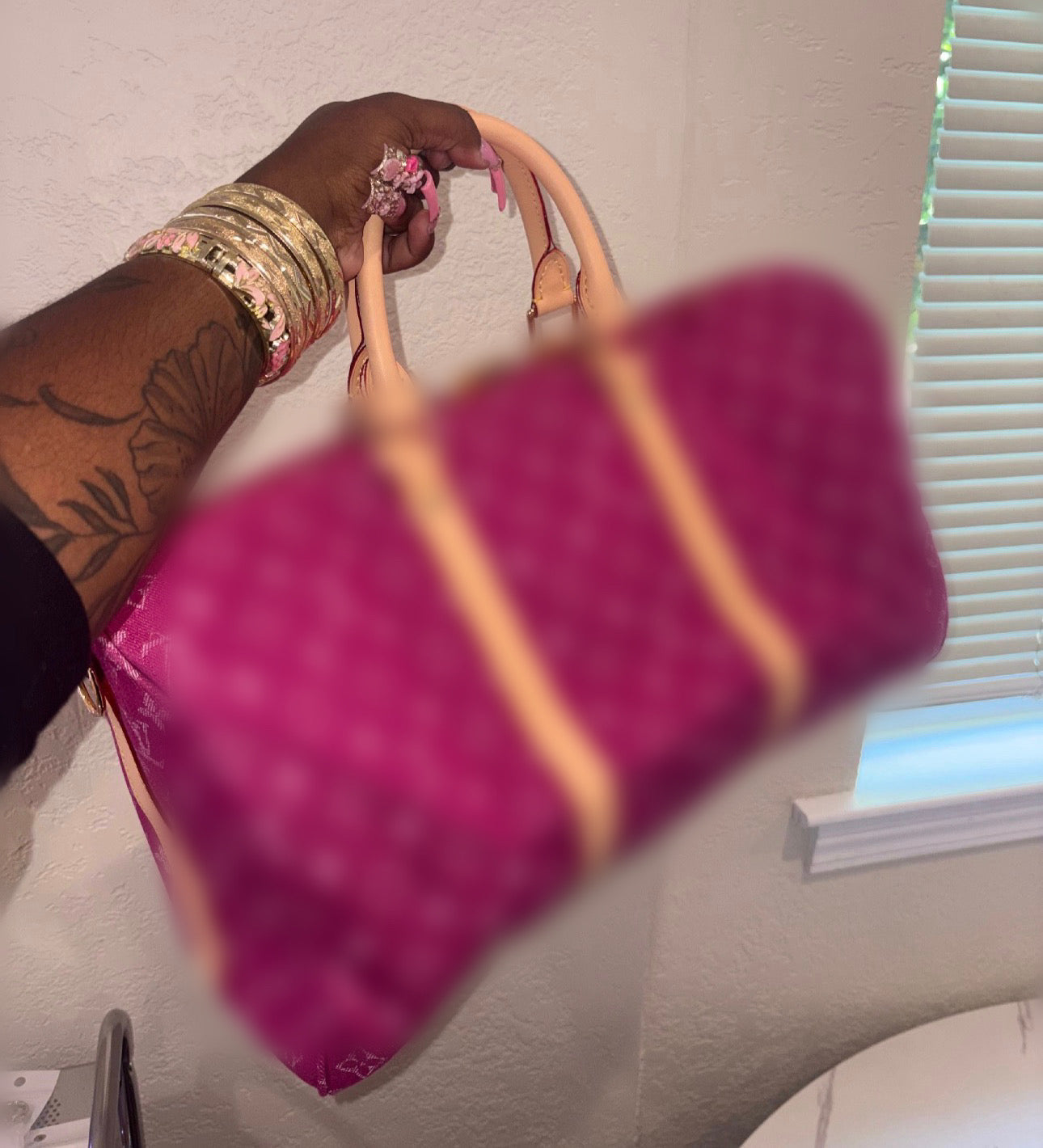 PINK LUXE TRAVEL BAG (pre-order)