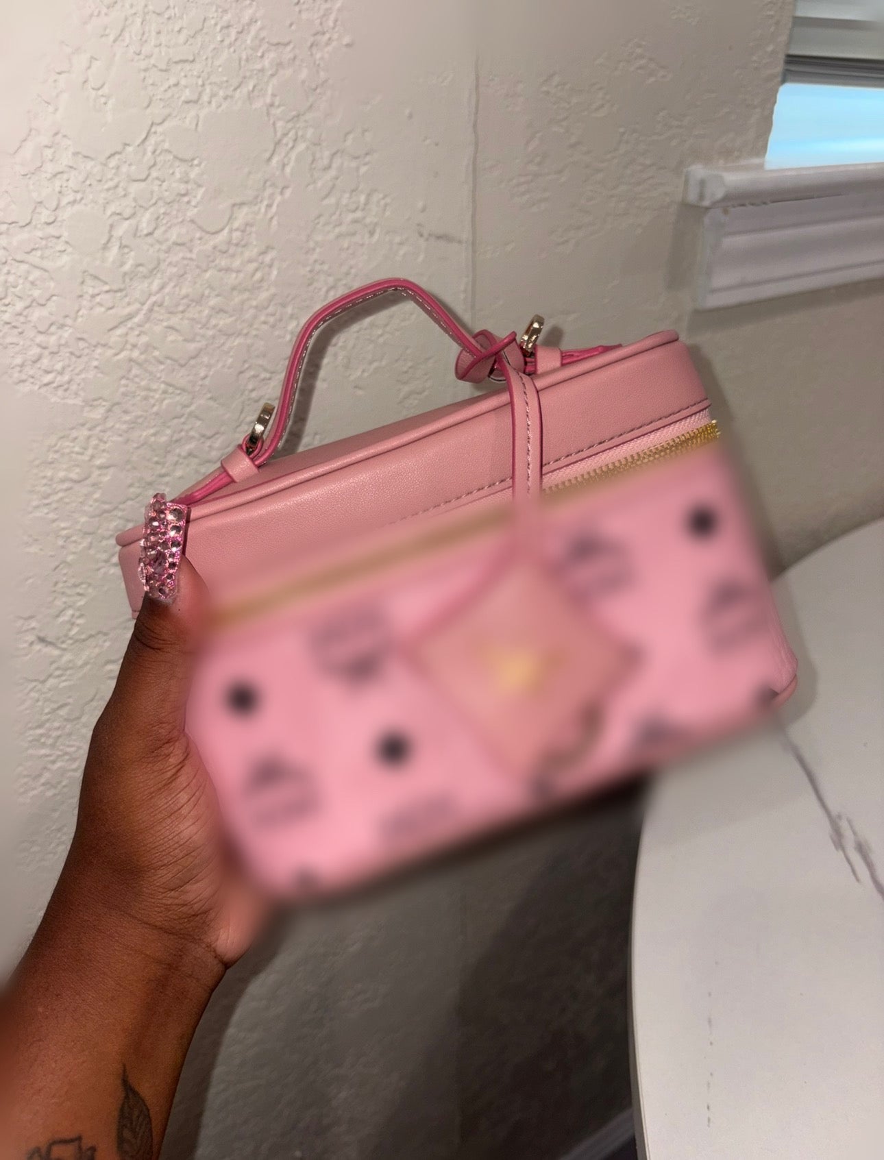 PINK LUXE MAKEUP BAG (pre-order)