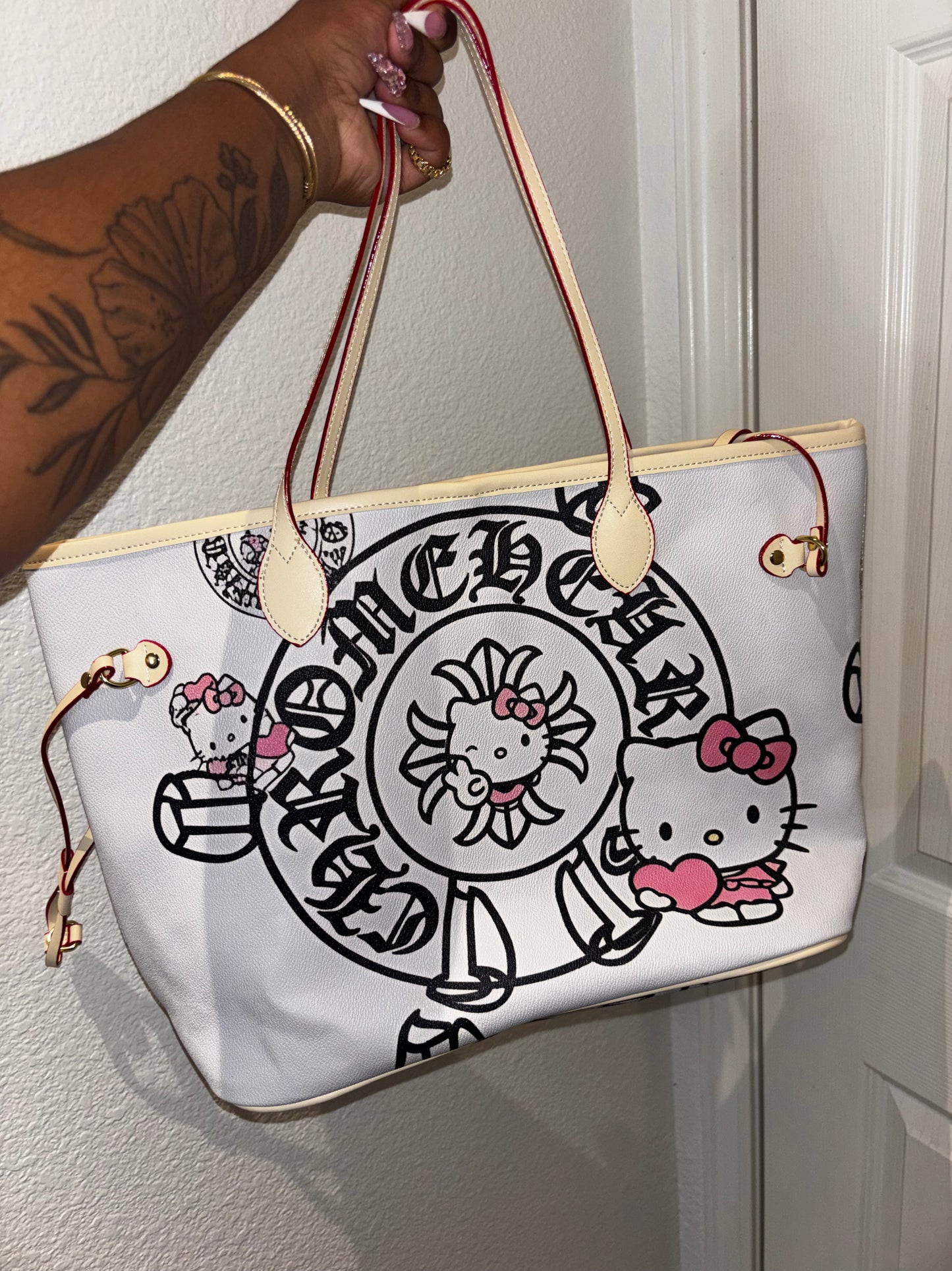 WHITE CHROME HEART HELLO KITTY TOTE BAG