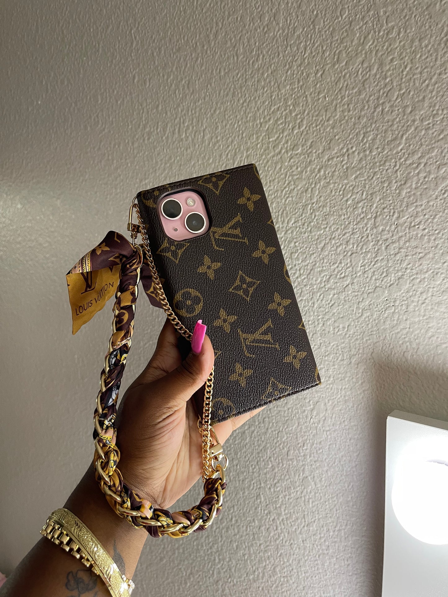 BROWN LV CASE/WALLET