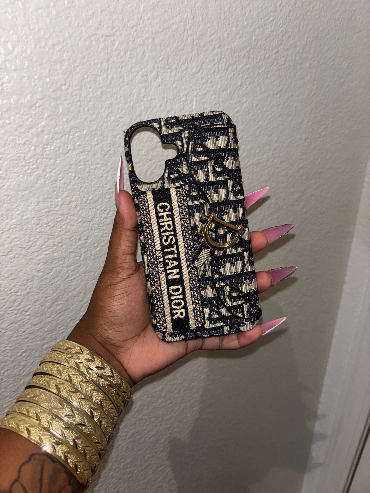BLACK CHRISTIAN DIOR CASE (pre-order)