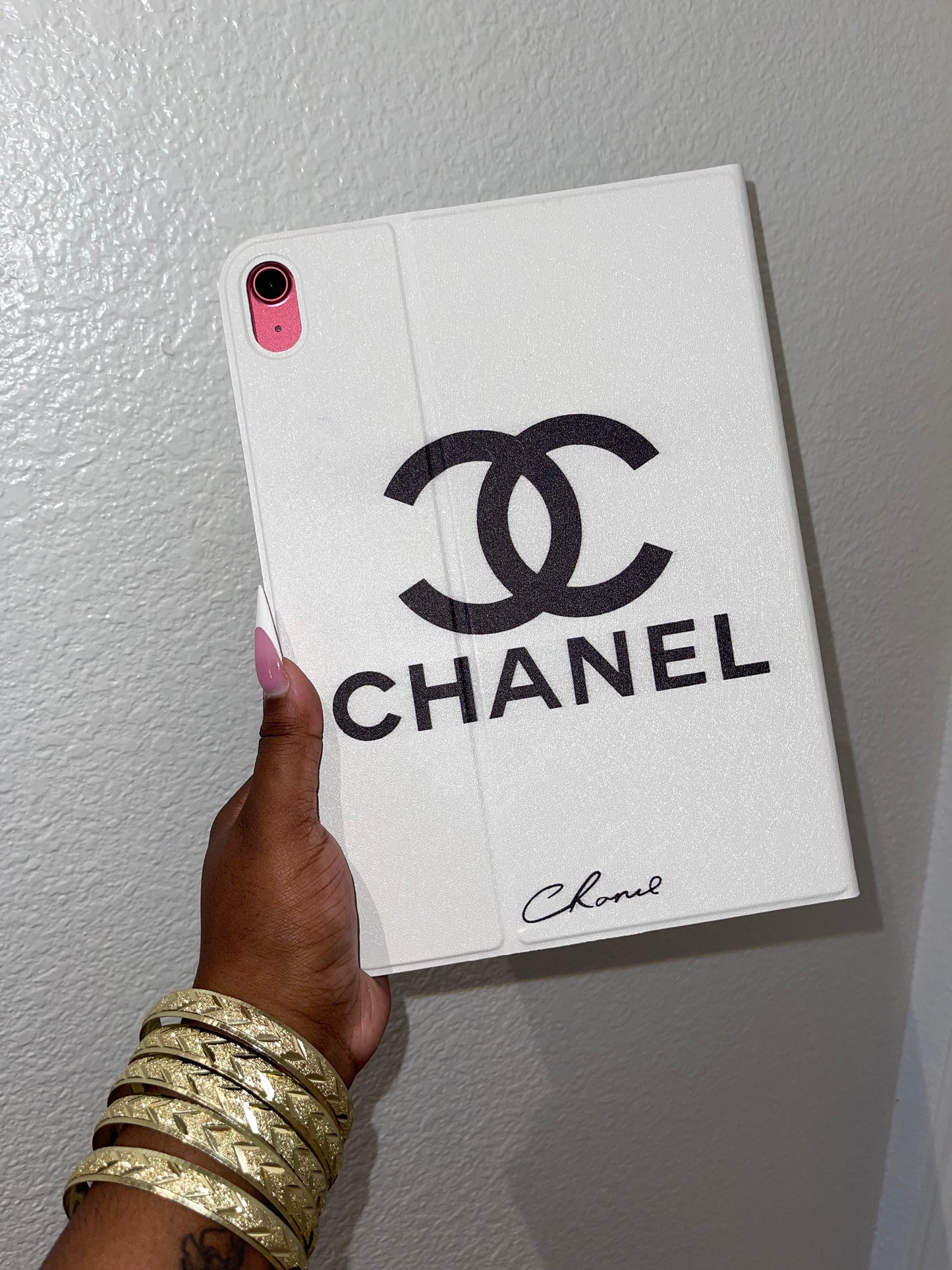 WHITE CC IPAD CASE (pre-order)