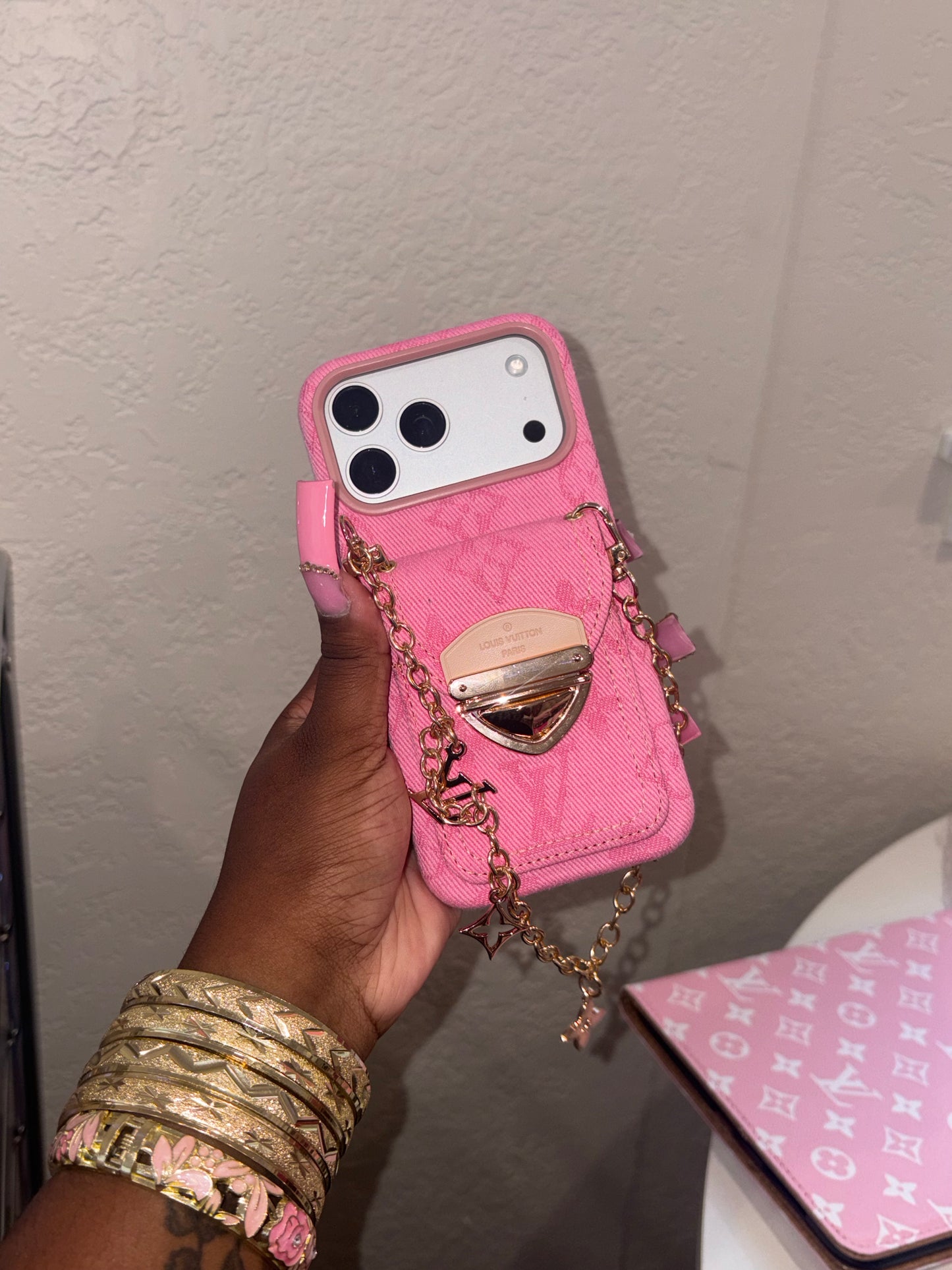 PINK LV WALLET CASE (pre-order)