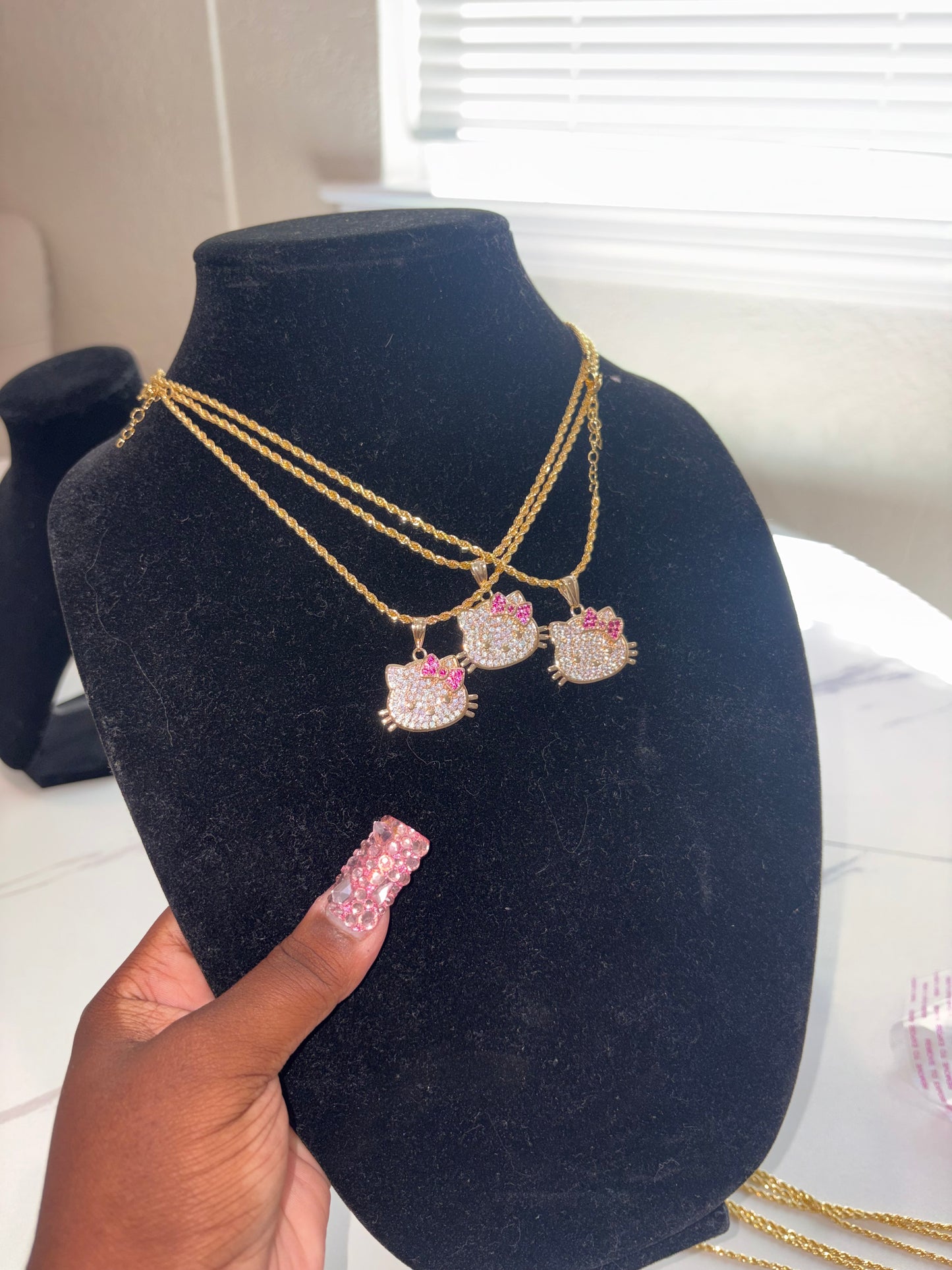 HK PINK BOW NECKLACE