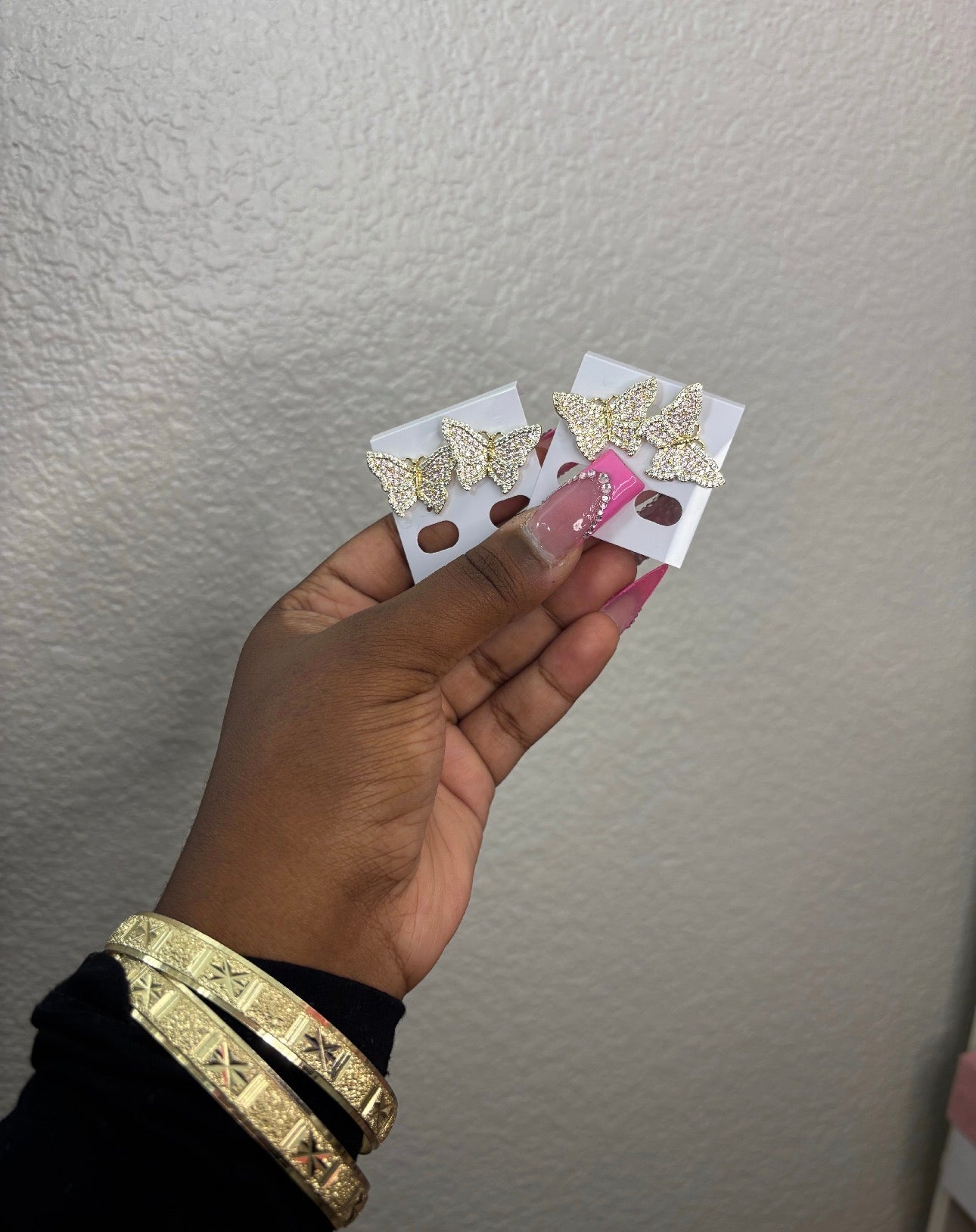 EXCLUSIVE VENDOR