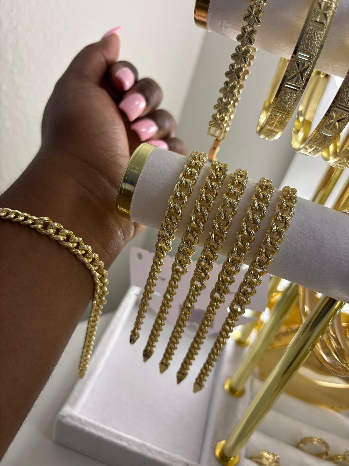 GOLD FILLED CUBAN BRACELET