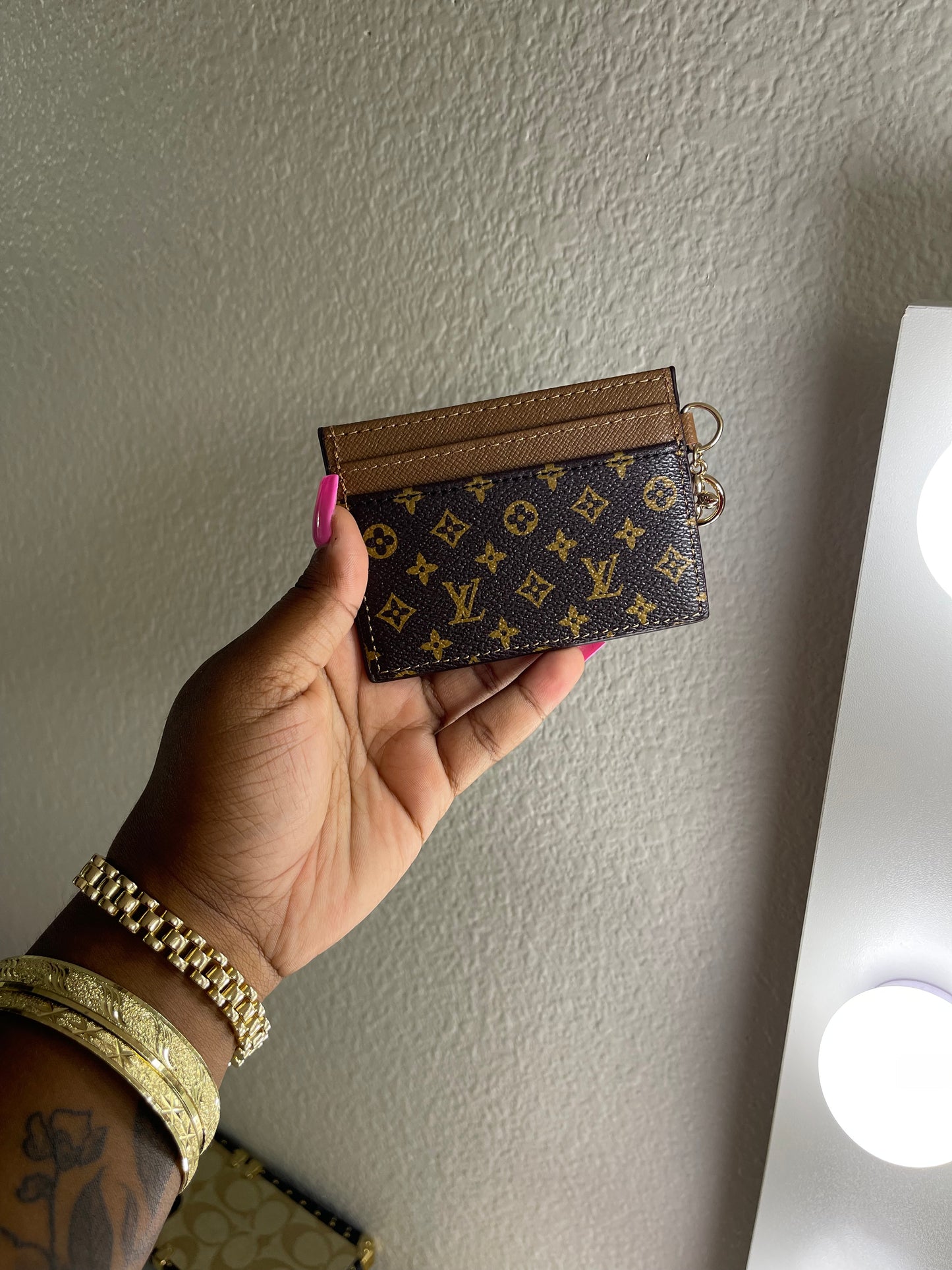 LV CARD HOLDERS