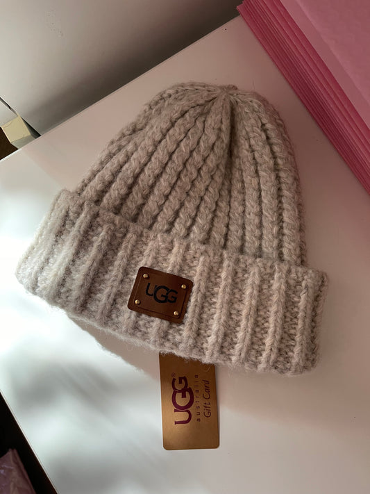 UGG BEANIE (pre-order)
