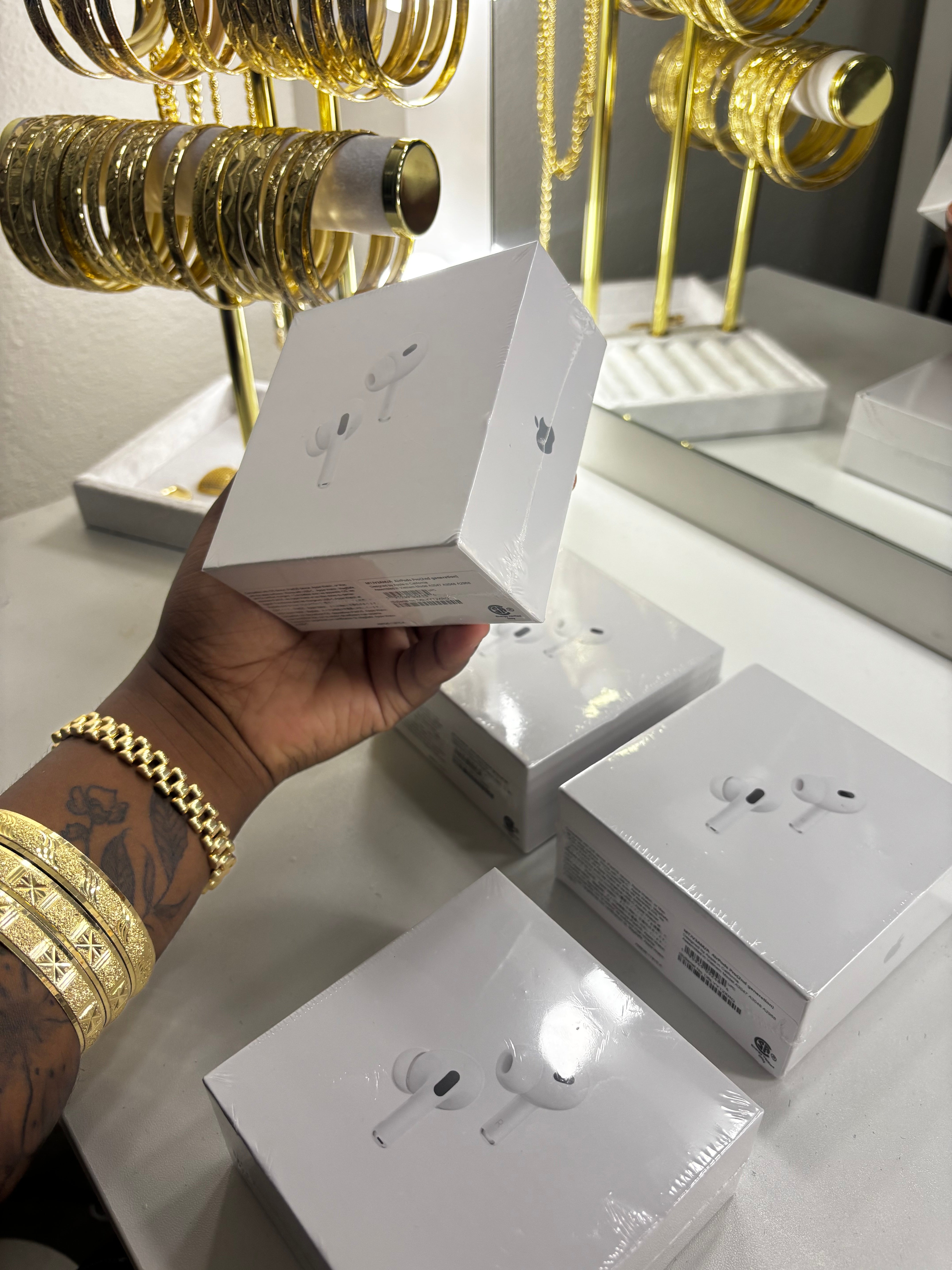 AIRPODS PRO GENERATION 2 – AMYAHSCUSTOMS
