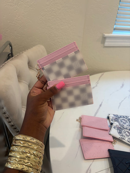 PINK/WHITE PATTERN CARD HOLDER