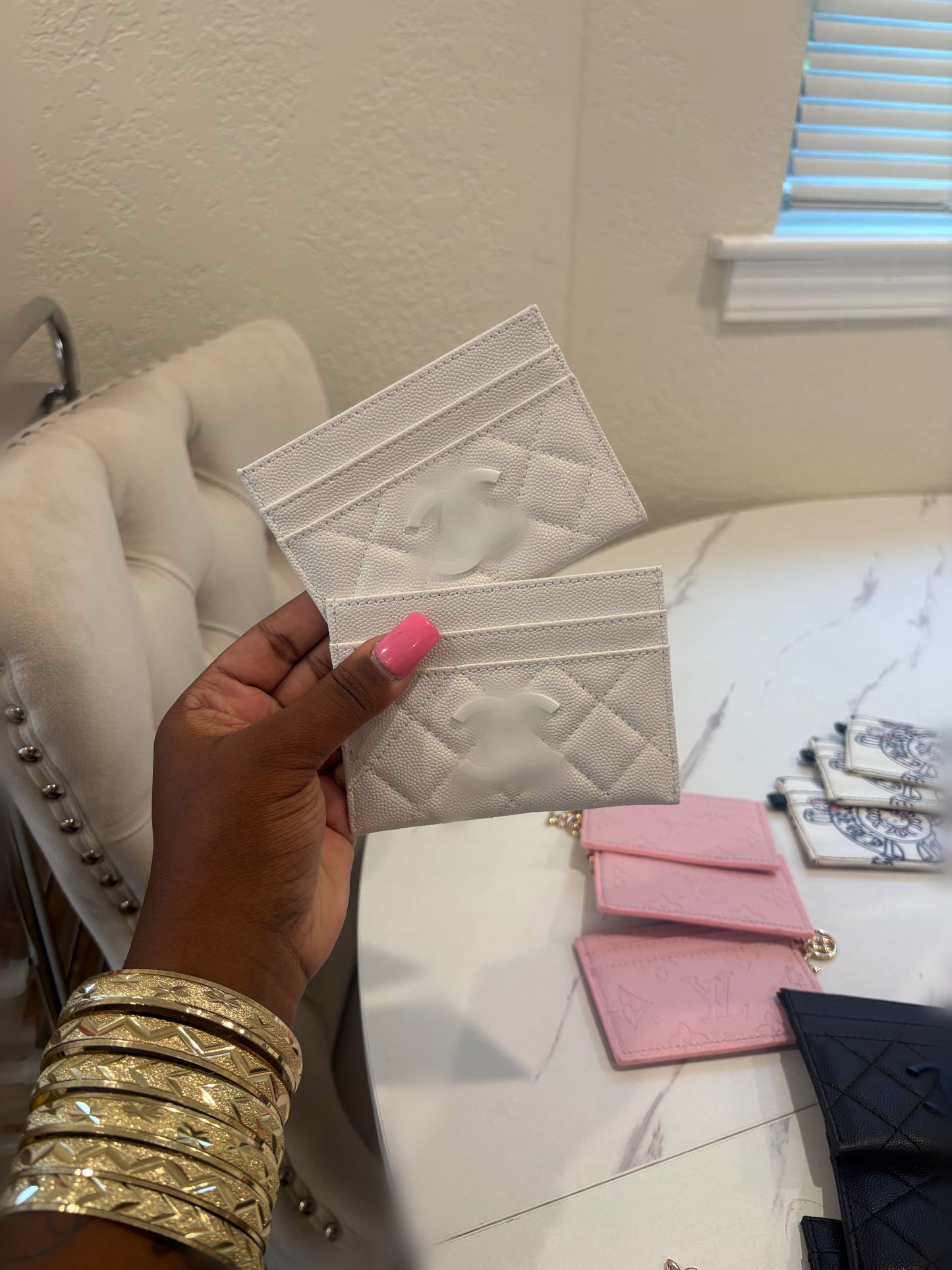 WHITE CC CARD HOLDER
