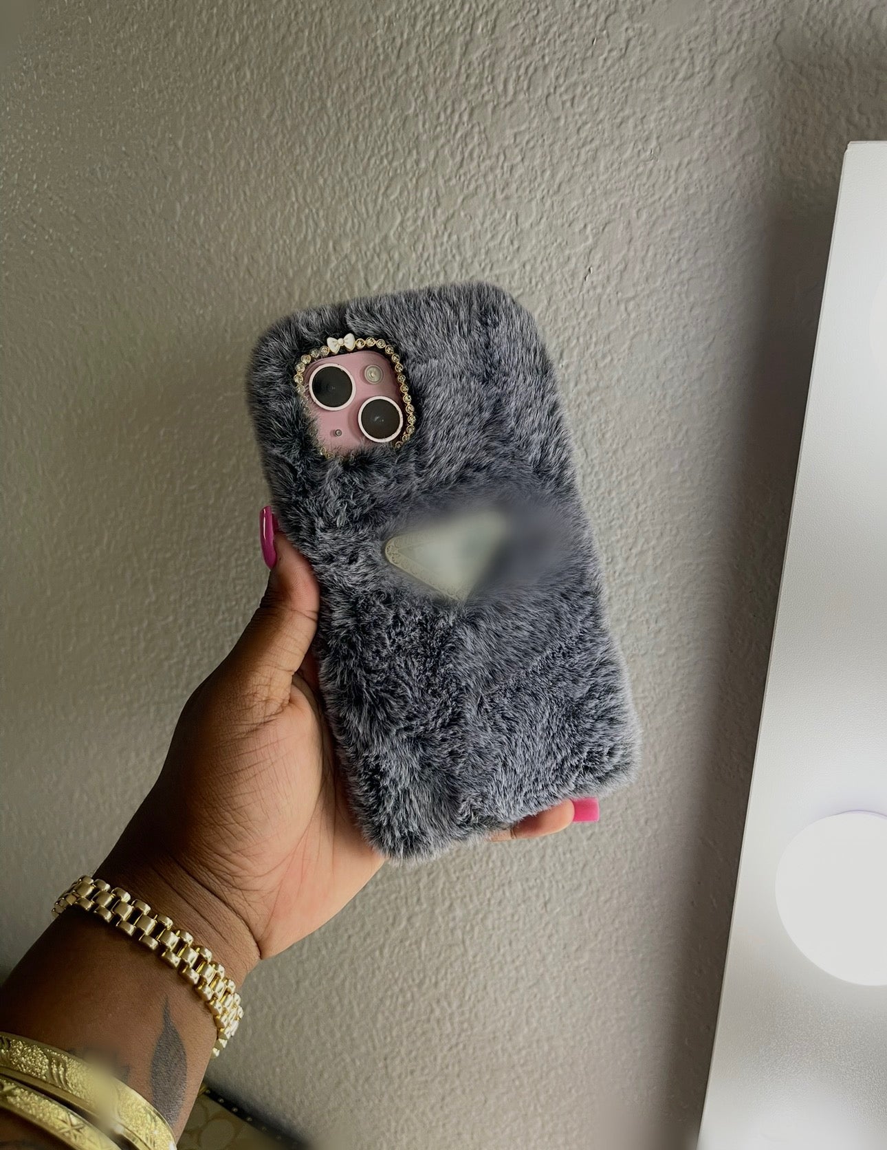 GREY FLUFFY LUXE CASE (pre-order)