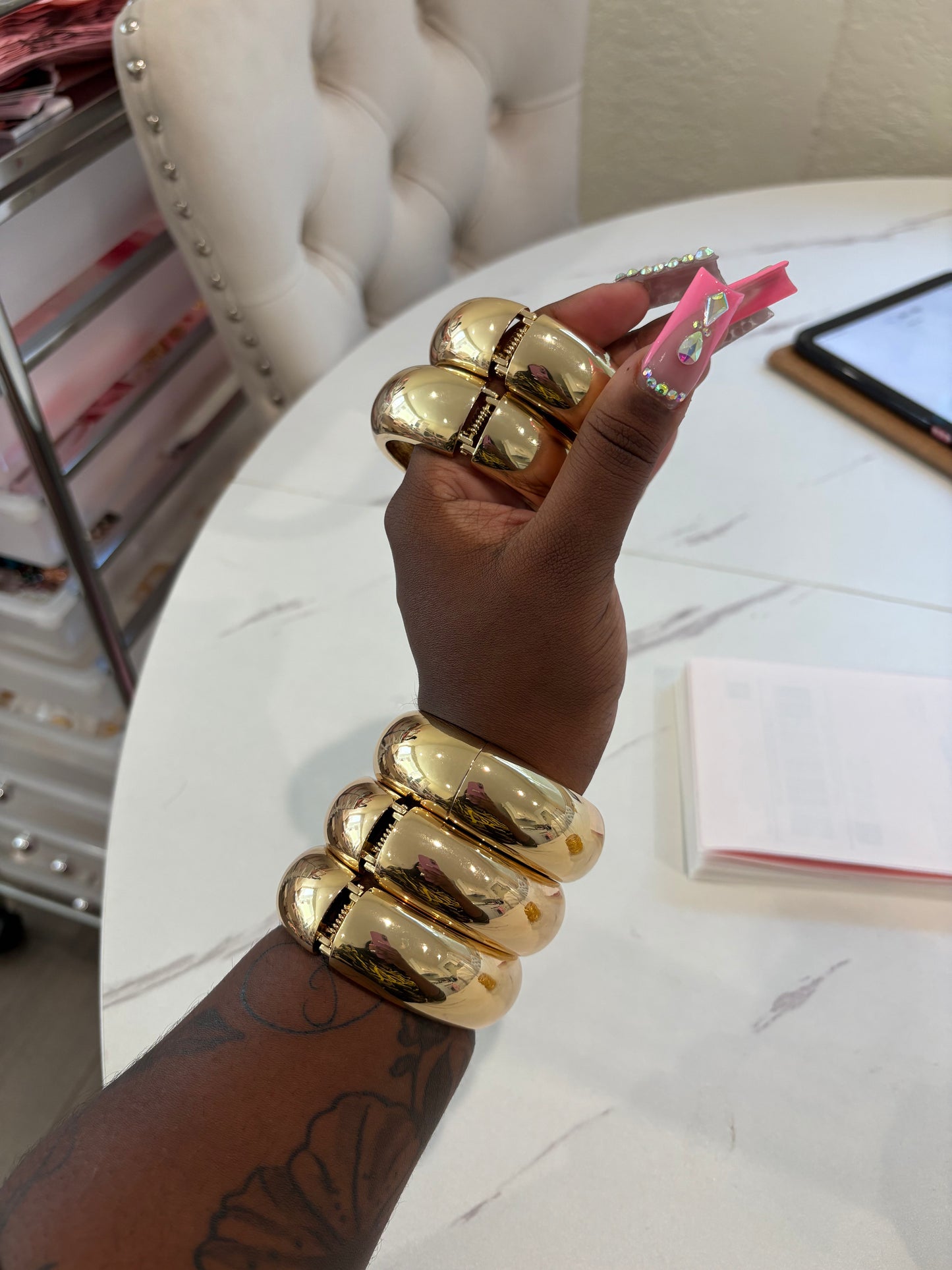 CUFF BRACELET