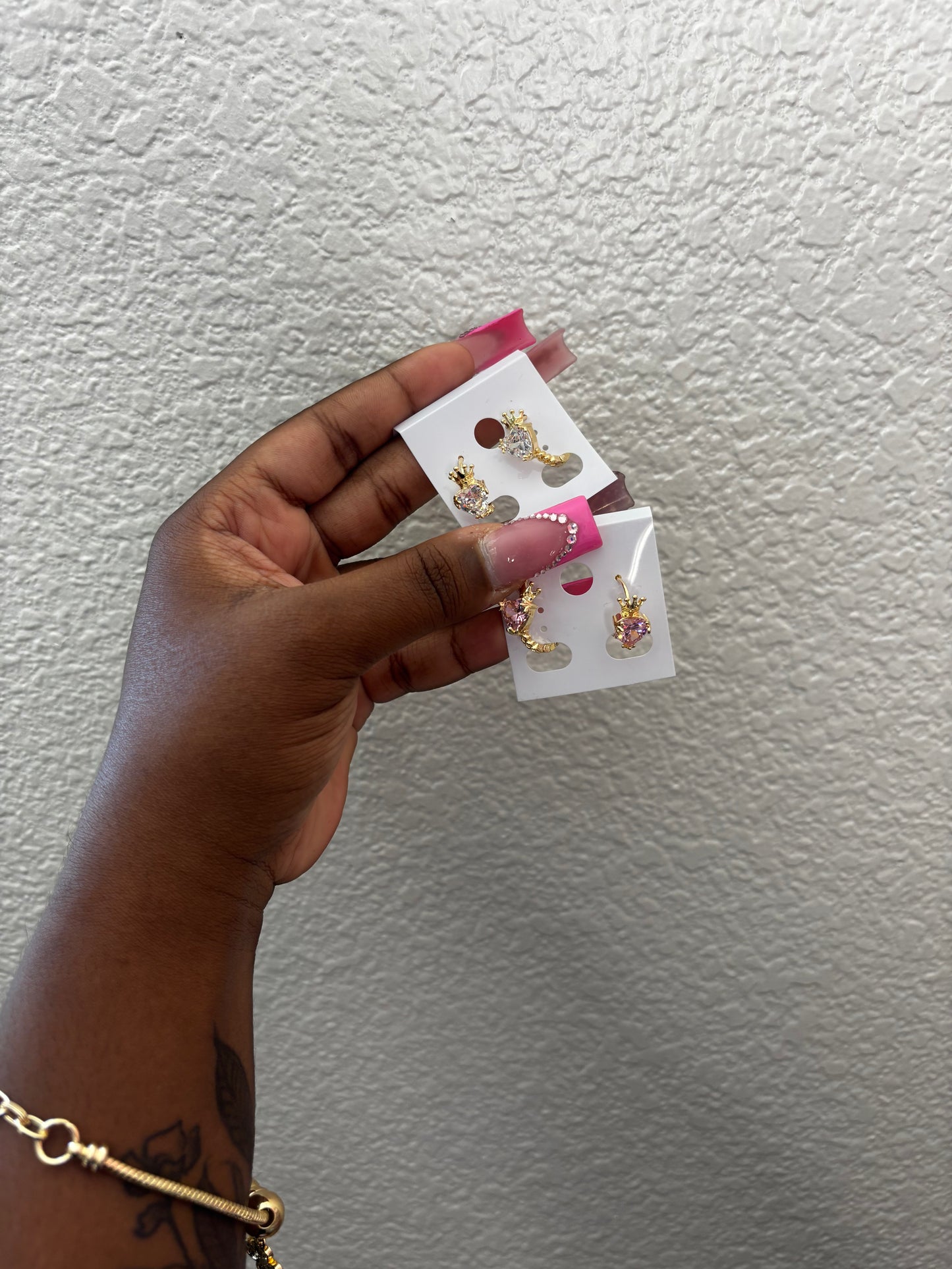 CROWN HEART STUDS