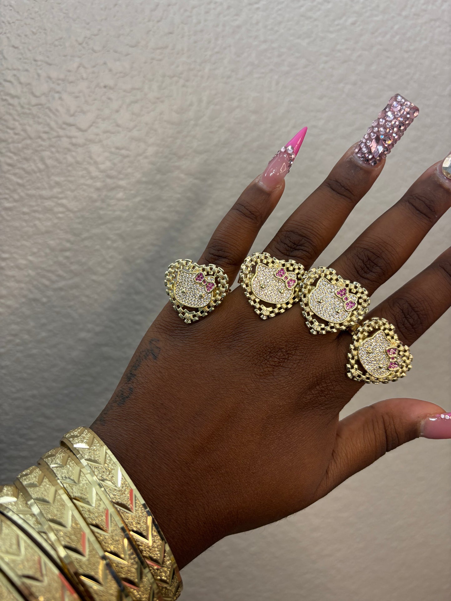PINK HELLO KITTY BOW ROLEX RING