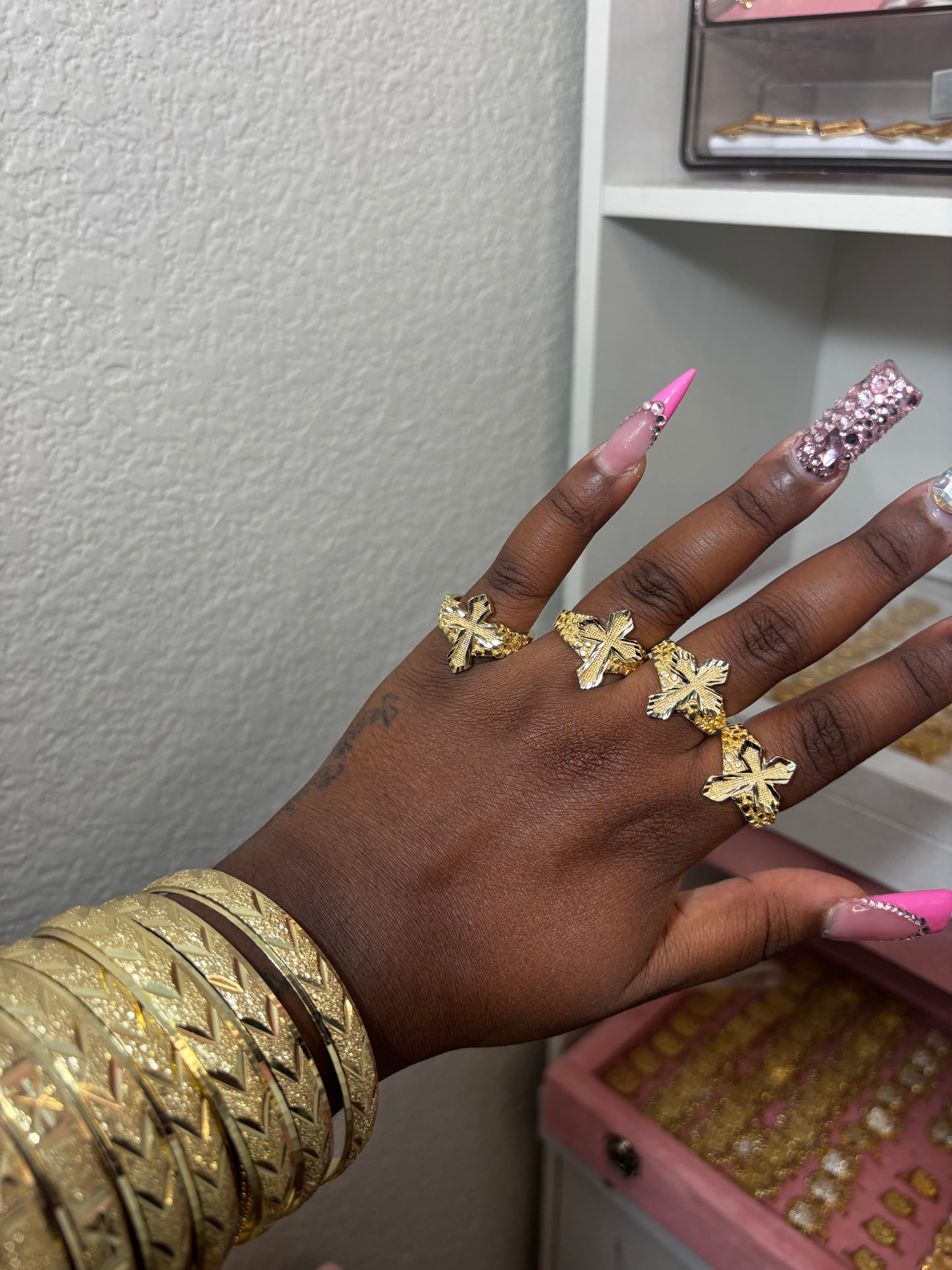 CROSS RING