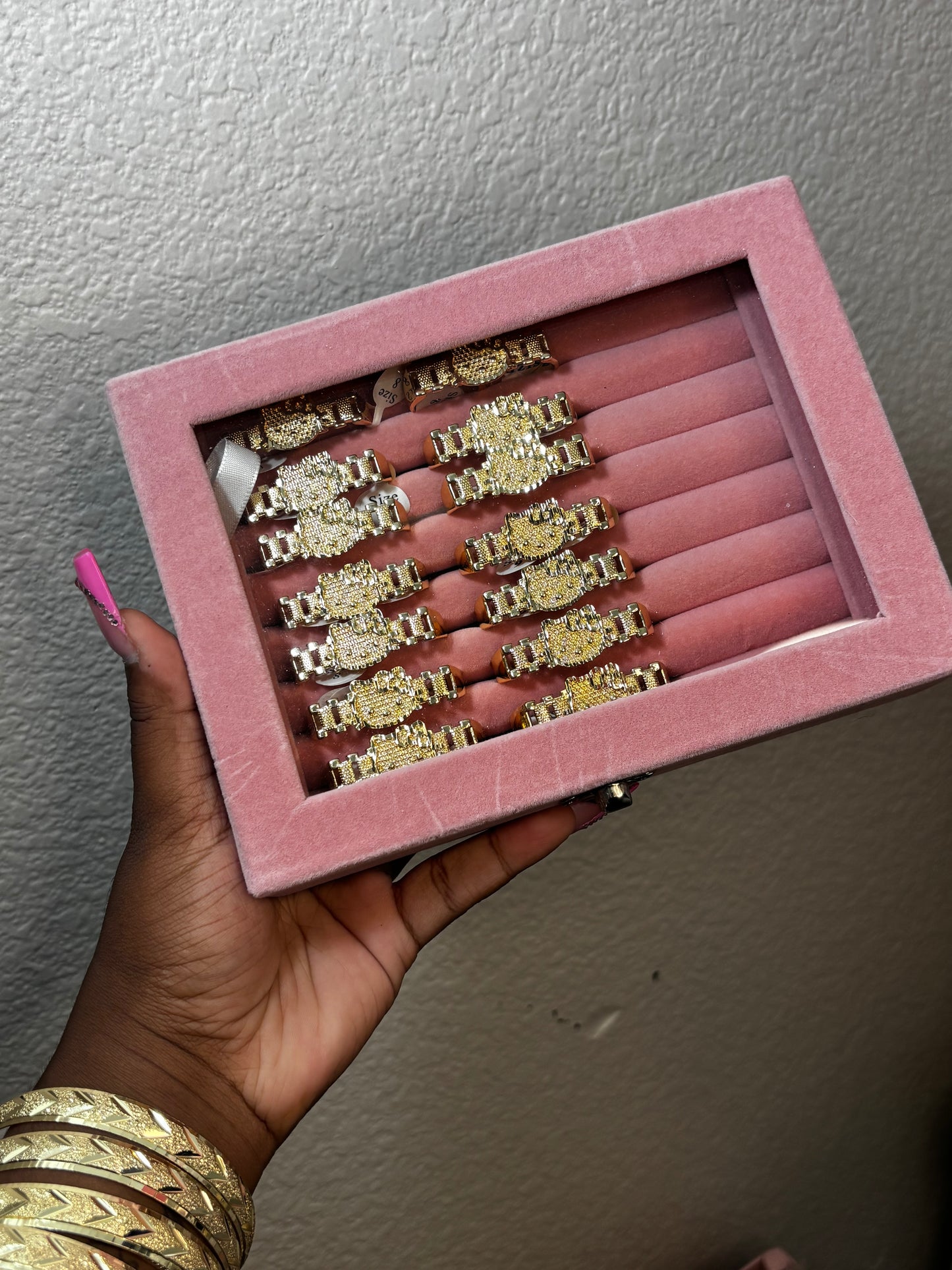 HK FACE DOUBLE FINGER RING