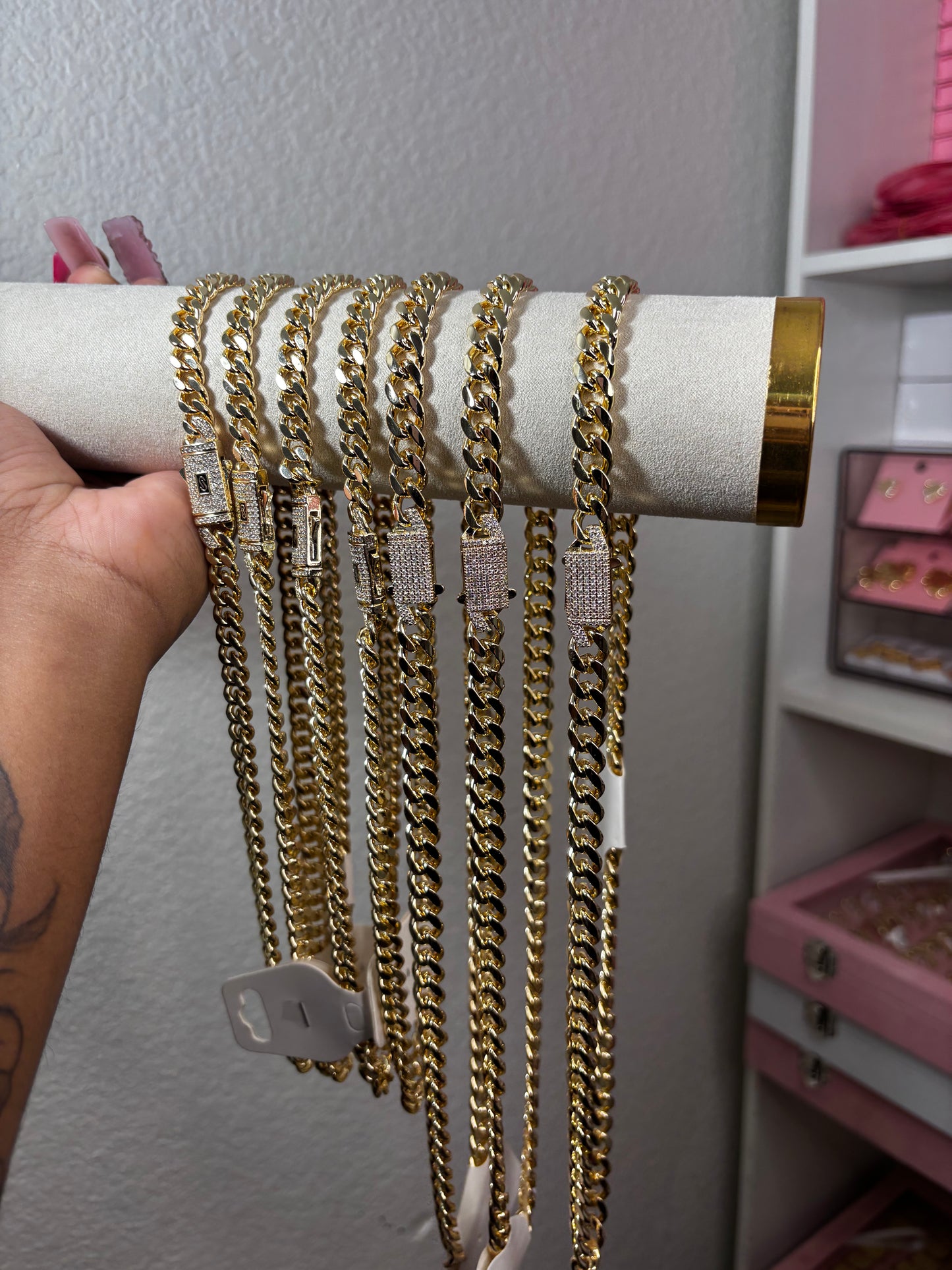 CUBAN NECKLACES