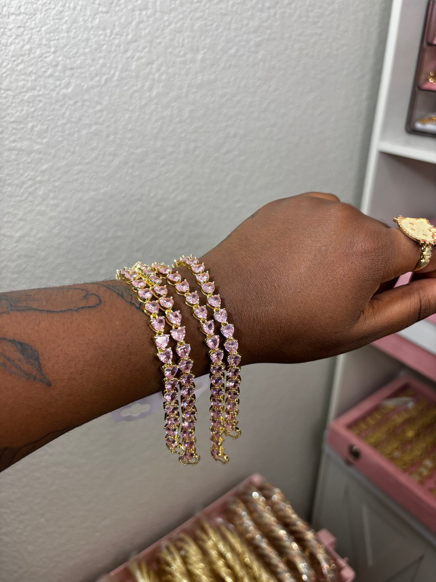 BRACELETS/CHAIN/RINGS VENDOR