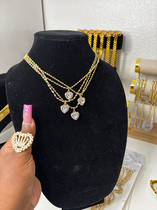 WHITE HEART NECKLACE