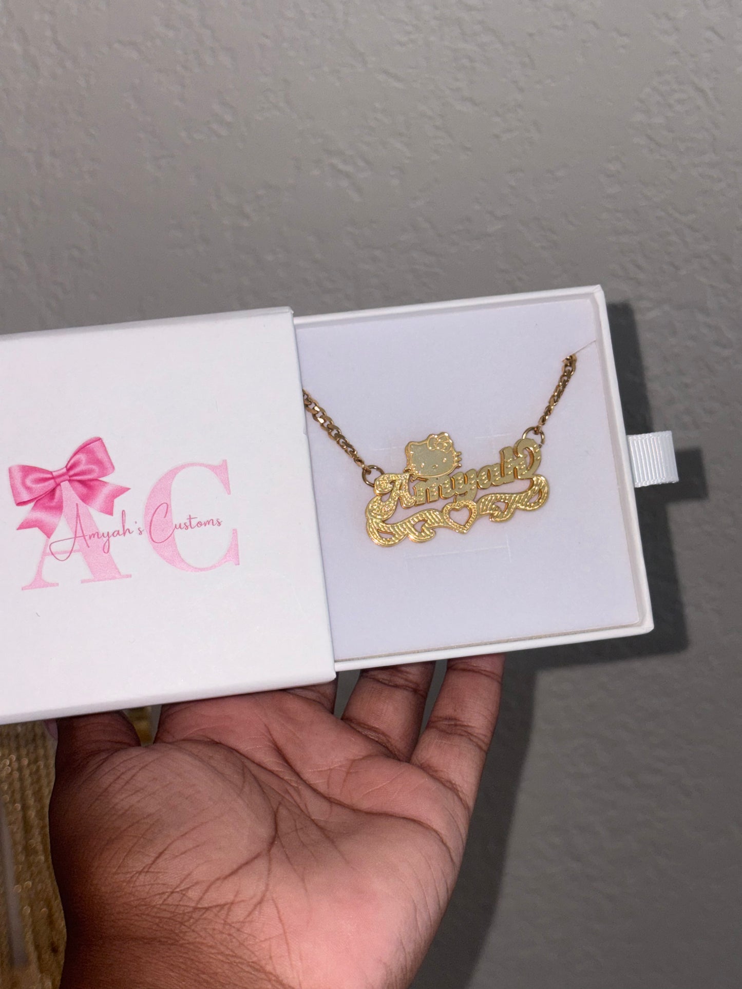 HK CUSTOM NAME NECKLACE