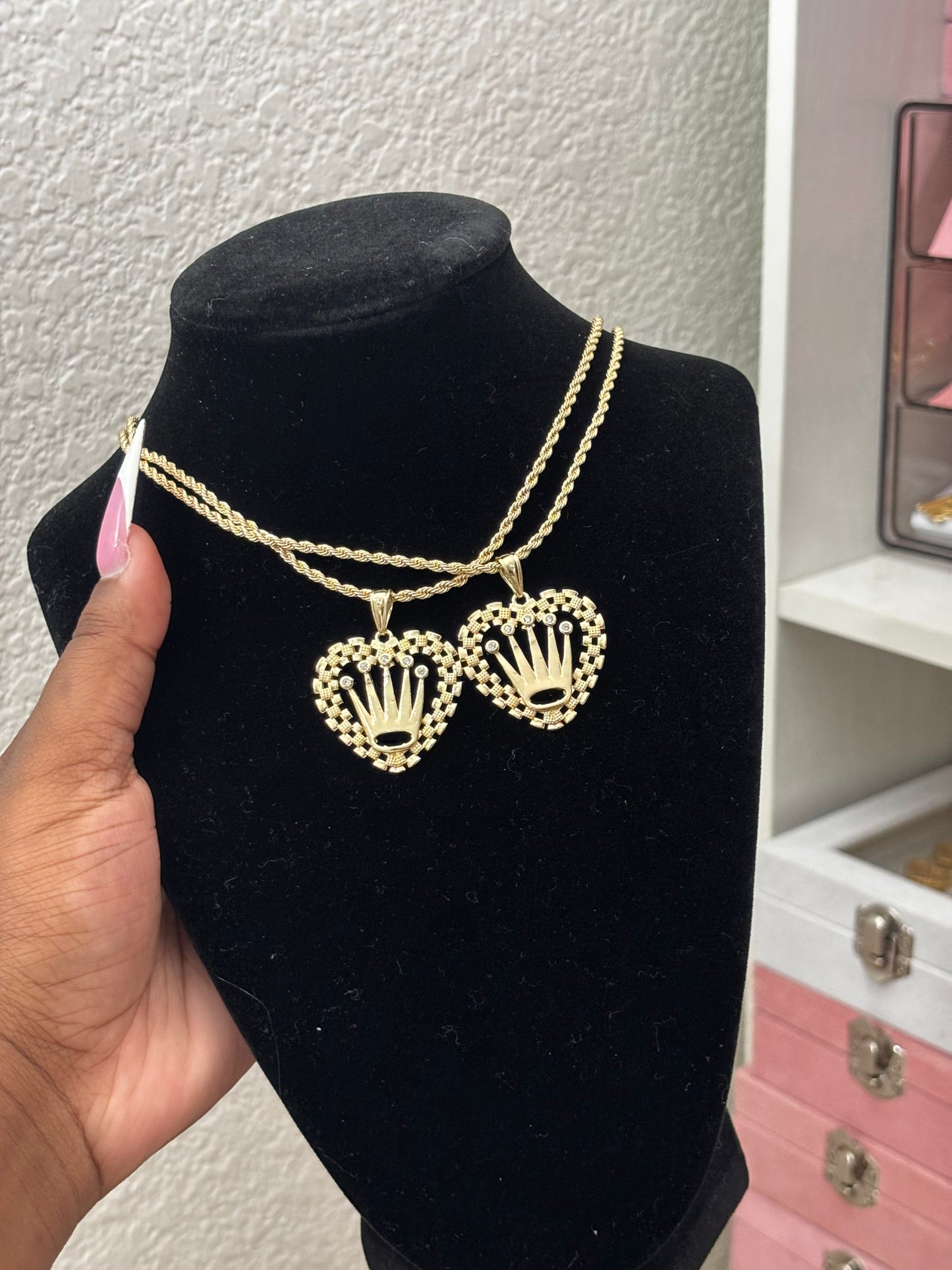 HEART ROLEX CROWN NECKLACE
