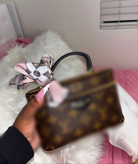 BROWN LUXE MAKEUP BAG (pre-order)